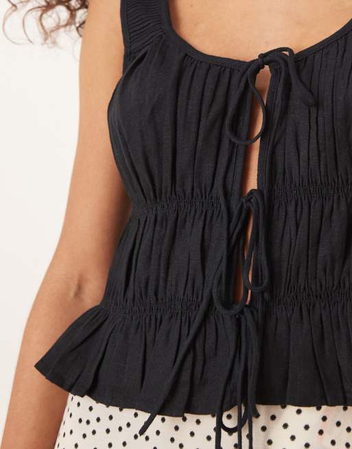 Abercrombie & Fitch - Top arricciato nero con laccetti frontali, 2 di 4