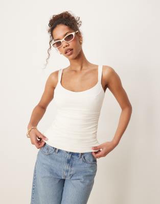 Abercrombie & Fitch - Top in Wollweiß mit Kontrast-Herzausschnitt