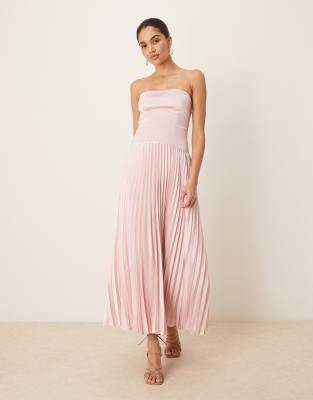 Abercrombie & Fitch - Trägerloses, fließendes Maxikleid in Rosa