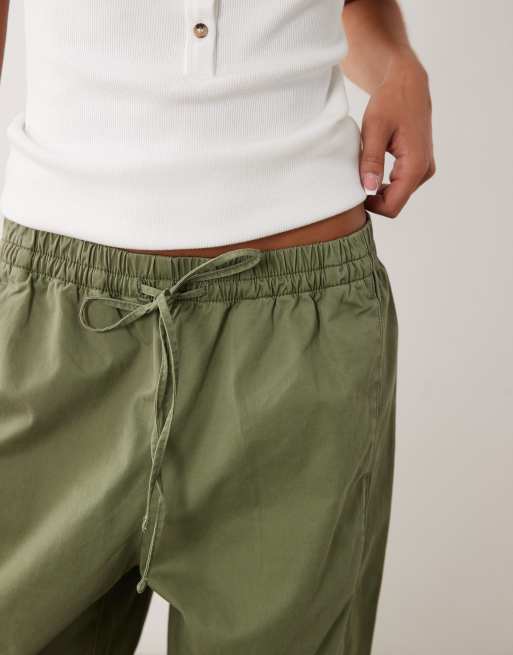Abercrombie & Fitch twill barrel fit pants in olive, 4 of 5