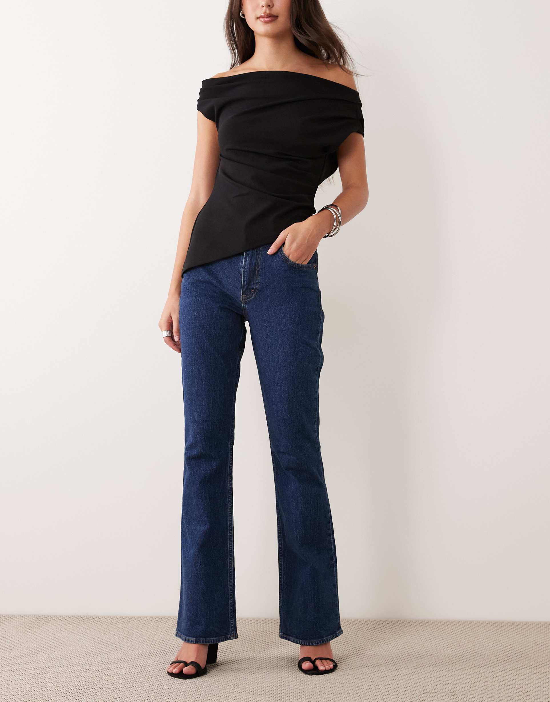 abercrombie & fitch ultra high rise 90s straight leg jeans in dark blue wash