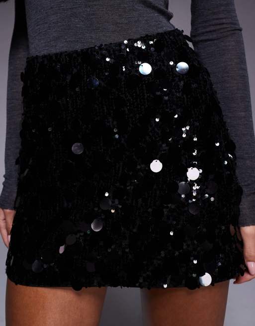 Abercrombie & Fitch ultra high rise scarlett skort in black sequins, 2 of 5