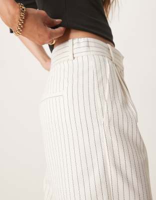 Abercrombie & Fitch Ultra High Rise Tailored Pants In White