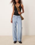 [Abercrombie & Fitch] Abercrombie & Fitch ultra loose low rise jeans in light blue W32 Short Light distress