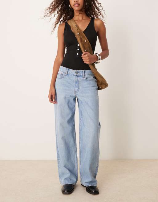 Abercrombie & Fitch - Ultra losse jeans met lage taille in lichtblauw