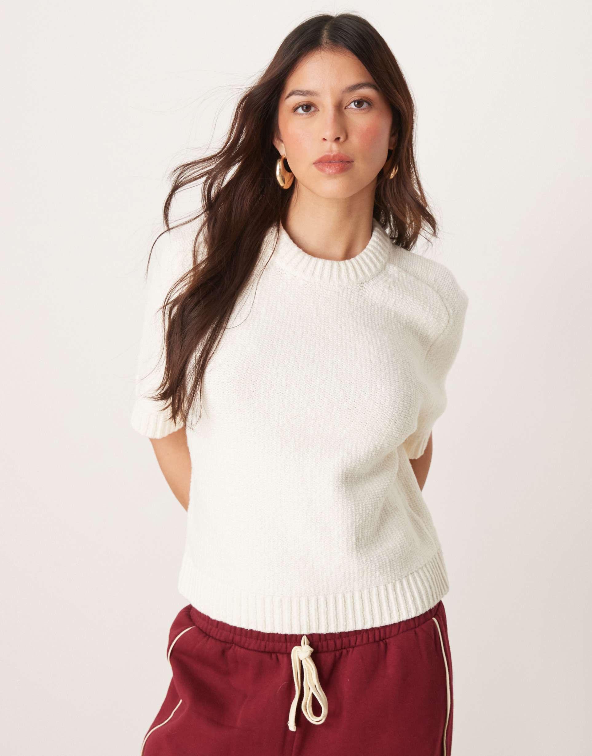 abercrombie & fitch v neck knit top in white