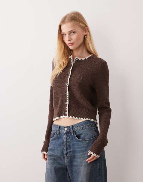 Abercrombie & Fitch - Vest met V-hals en contrasterende stiksels in bruin - view 1