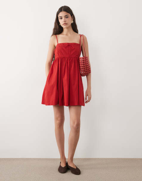 Abercrombie & Fitch - Vestito corto stile babydoll rosso con spalline sottili e scollo squadrato - view 1