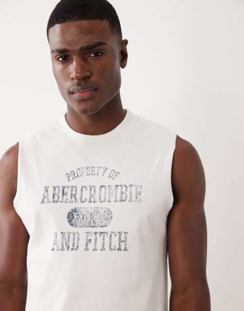 Abercrombie & Fitch – Vitt linne i muscle fit med tryck - view 1