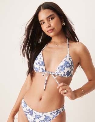 Abercrombie & Fitch - Vorne gebundenes Triangel-Bikinioberteil in Blau mit Blumenmuster, Kombiteil