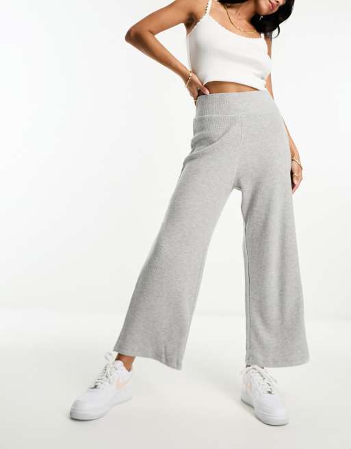 Abercrombie & Fitch – Weit geschnittene Hose in Hellgrau mit Waffelstruktur