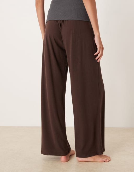 Abercrombie & Fitch – Weit geschnittene Jogginghose in Braun mit hohem Bund, 3 von 5