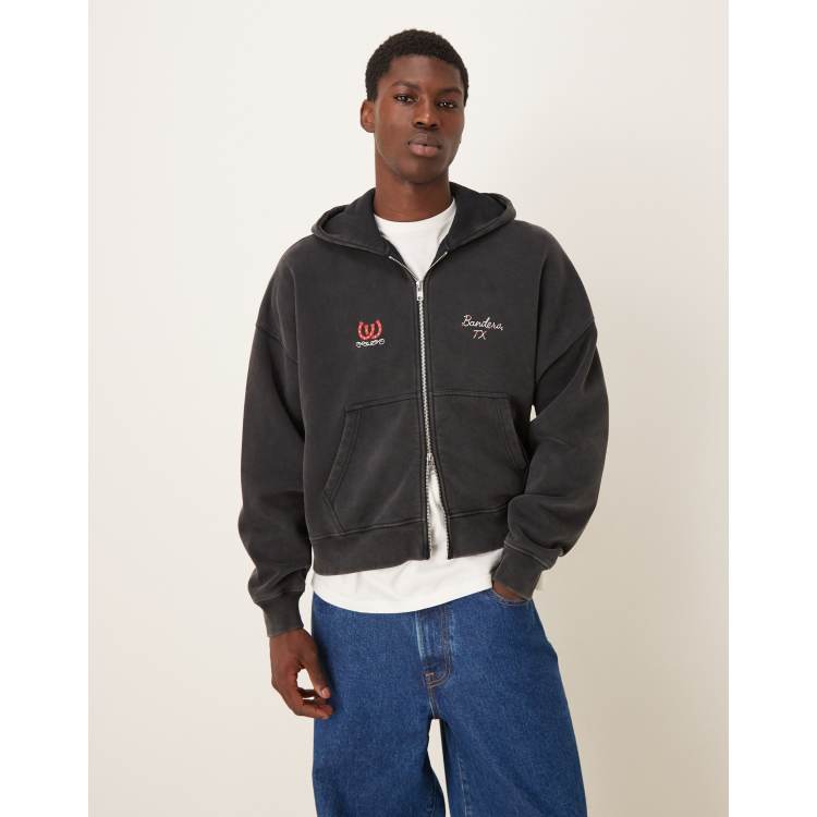 209607773-1-navy?$n_750w$&wid=