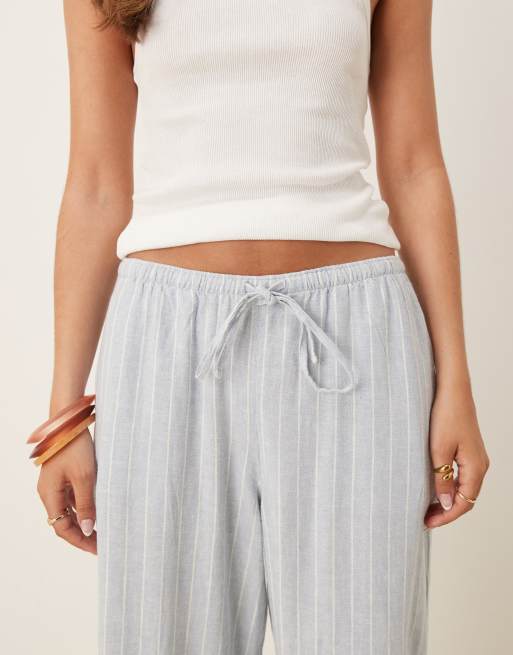 Abercrombie & Fitch wide leg linen blend pull on tie waist pants in blue stripes, 4 of 5