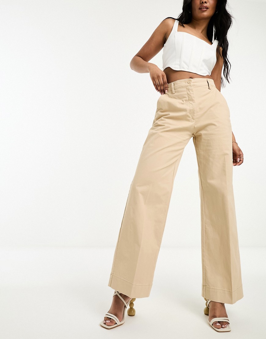 Abercrombie & Fitch wide leg twill trouser in camel-Neutral