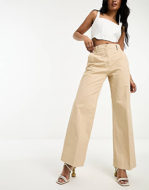 Abercrombie & Fitch wide leg twill trouser in camel | ASOS