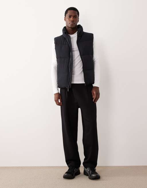 Abercrombie & Fitch YPB high neck gilet in black, 2 of 5