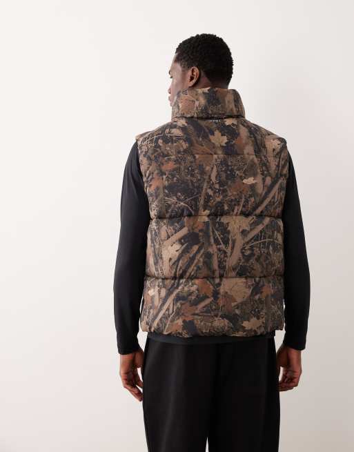 Abercrombie & Fitch YPB high neck gilet in camo print, 3 of 5