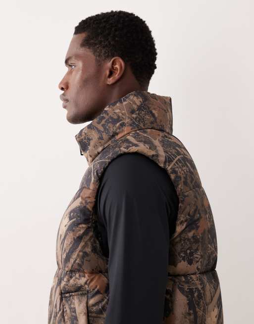 Abercrombie & Fitch YPB high neck gilet in camo print, 4 of 5