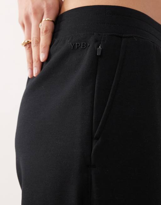 Abercrombie & Fitch - YPB - Pantalon de jogging droit à taille haute en molleton - Noir, 5 de 5