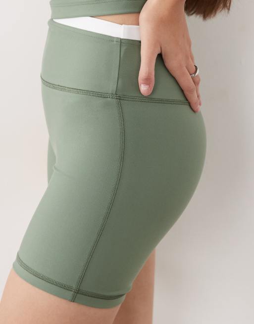 Abercrombie & Fitch - YPB - Short de sport d'ensemble effet sculptant - Vert foncé, 4 de 5