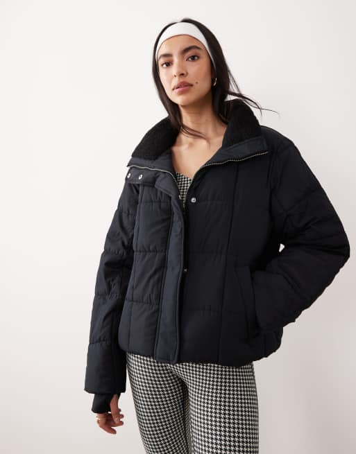 Abercrombie & Fitch YPB - Sort cropped højhalset dynejakke, 2 af 4