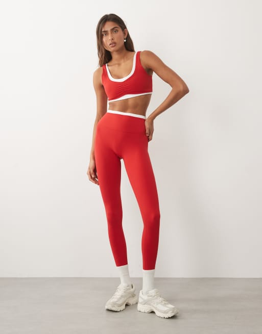 Abercrombie & Fitch YPB studioflex dubbellagers sport-bh-set i rött, 3 av 4