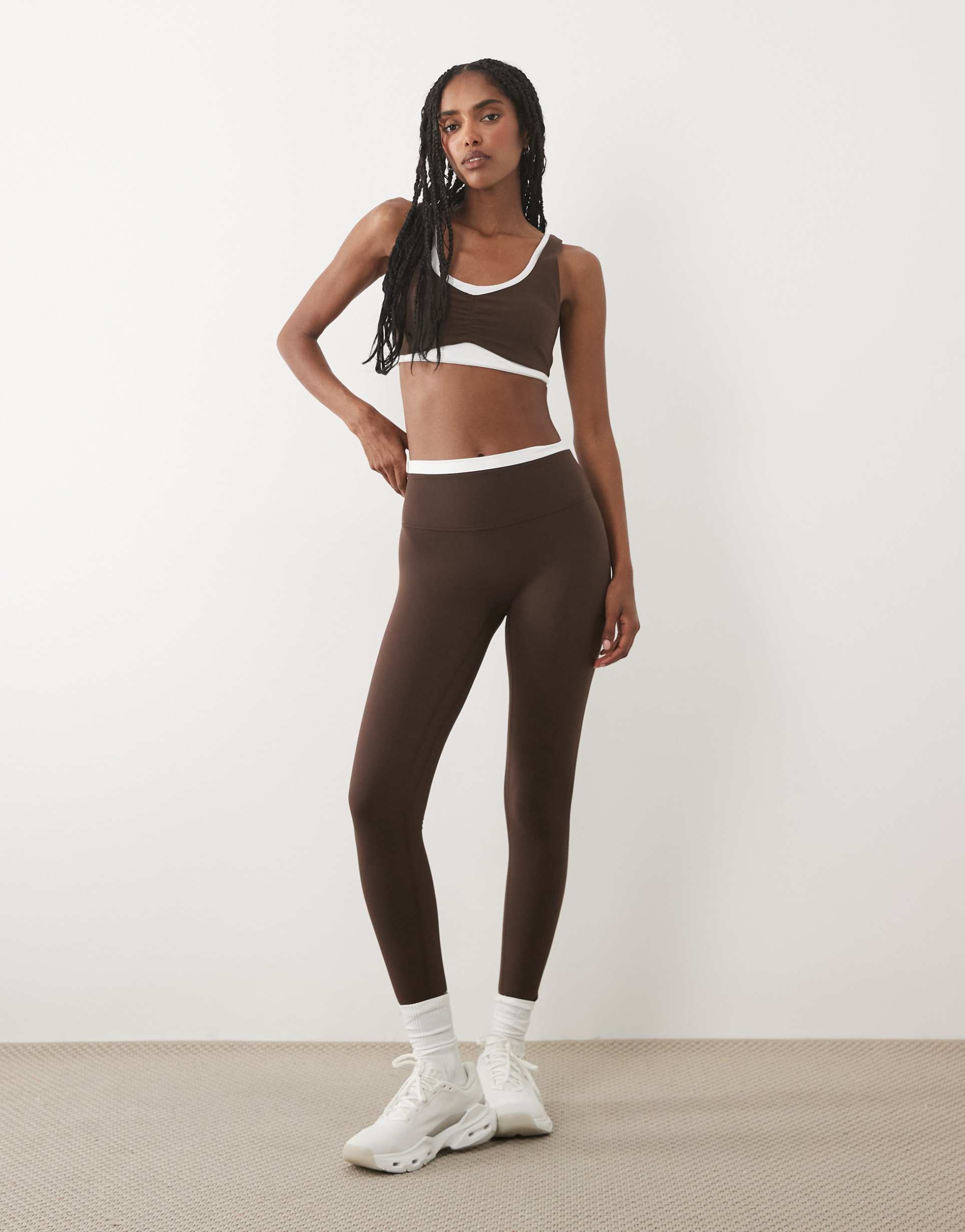 abercrombie & fitch ypb studioflex leggings in brown - part of a set