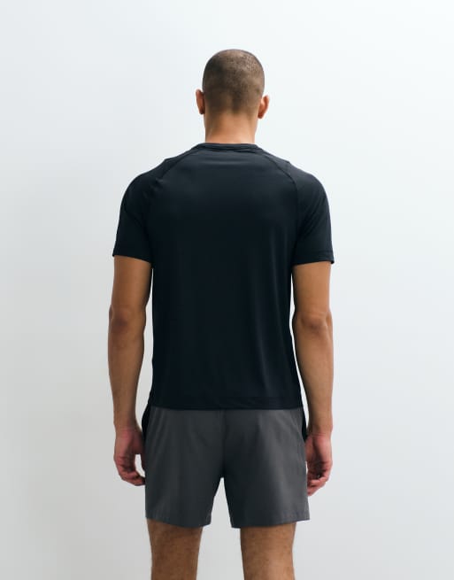Abercrombie & Fitch - YPB - T-shirt slim da allenamento nera, 2 di 5