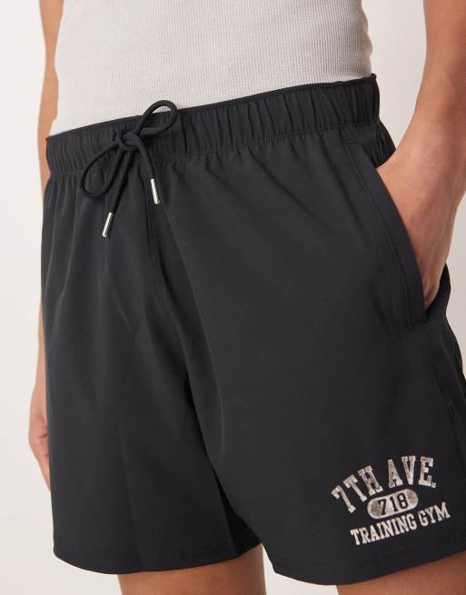 Abercrombie & Fitch – YPB Work Gym – Svarta shorts med tryck, 3 av 5