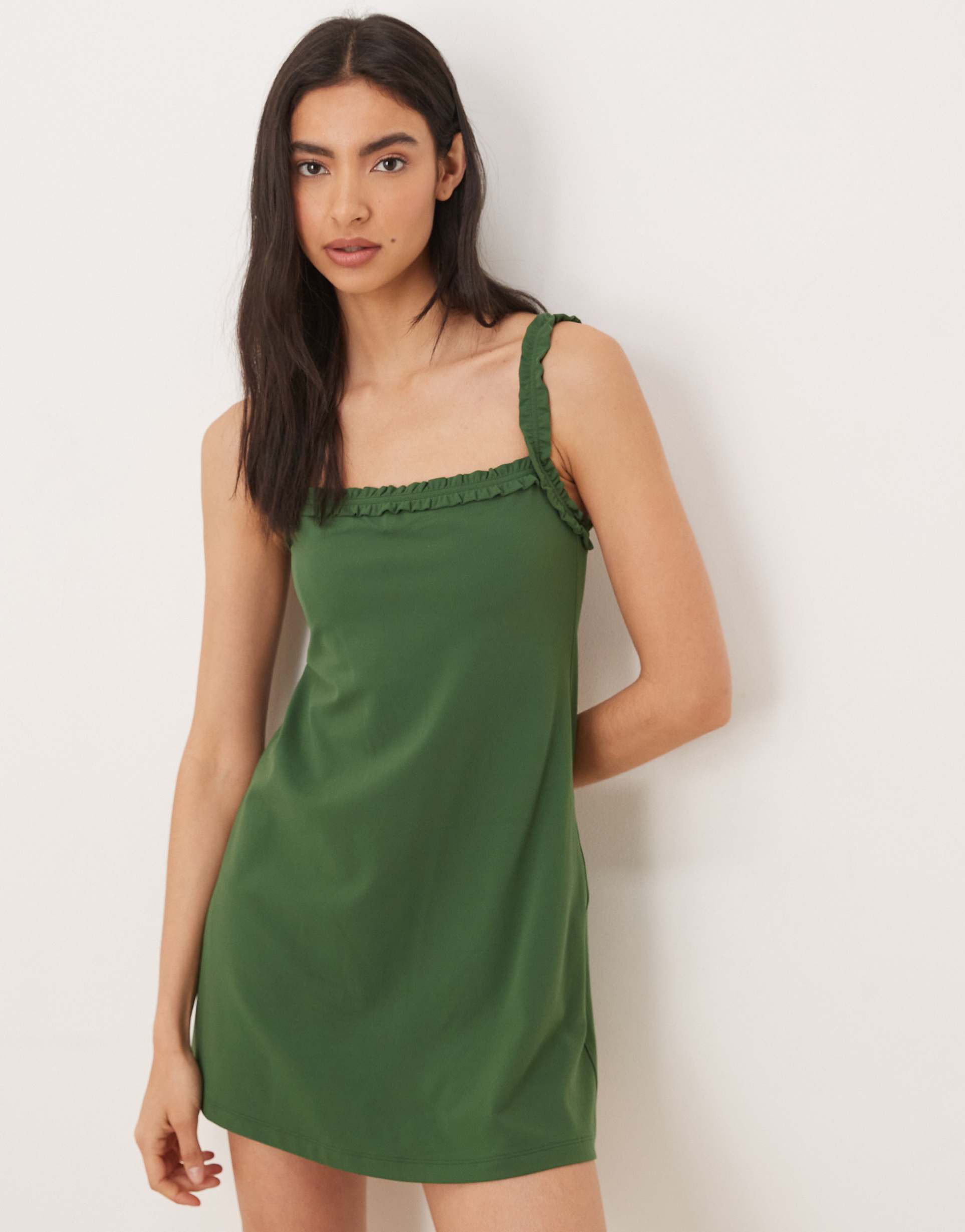 abercrombie & fitch ypb workout dress with built in shorts in khaki