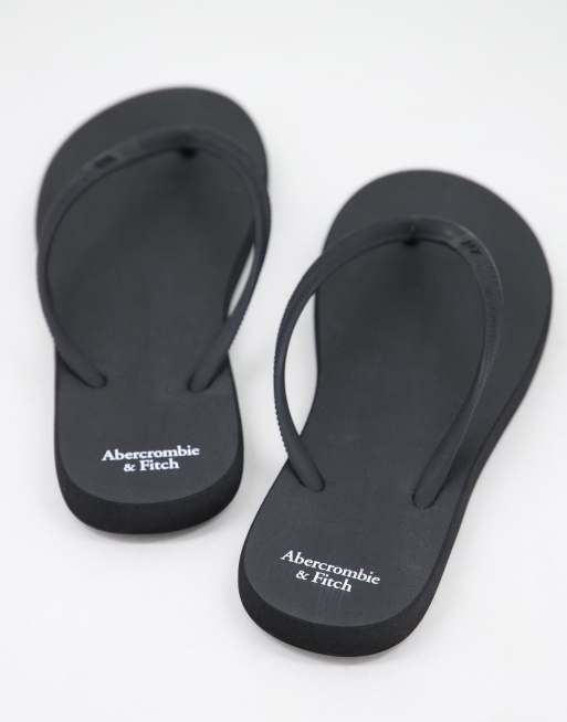 Abercrombie & Fitch – Zehenstegsandalen in Schwarz, 4 von 4