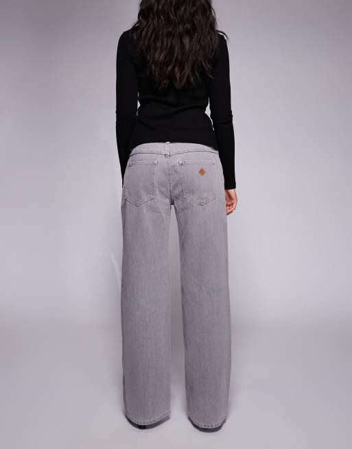 Abrand Jeans - 94 - Jeans comodi a vita alta con fondo ampio grigi, 2 di 5