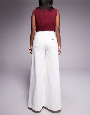 Abrand Jeans 94 Super Wide Fit Jeans In White