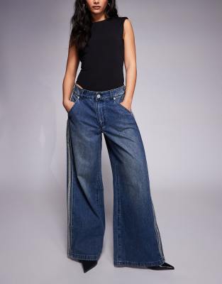 Jean ultra-baggy à bandes latérales - Bleu moyen délavé W29