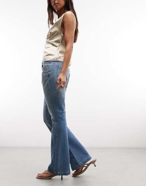 Abrand Jeans 99 jeansy bootcut z niskim stanem w spranym średnim niebieskim, 2 z 5