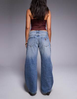 Abrand Jeans 99 Low Barrel Jeans In Blue