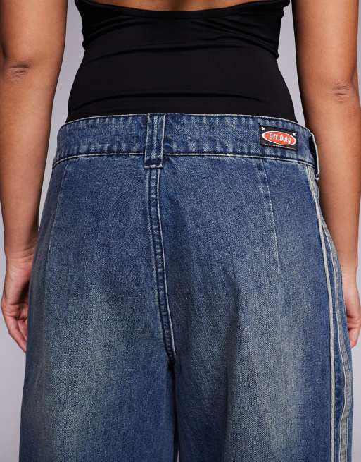 Abrand Jeans – 99 – Mega-Baggy-Jeans in mittlerer Waschung mit seitlichen Streifen, 4 von 5