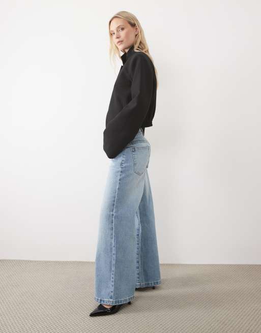 Abrand Jeans petite 00 super low baggy jeans in light blue wash, 5 of 5