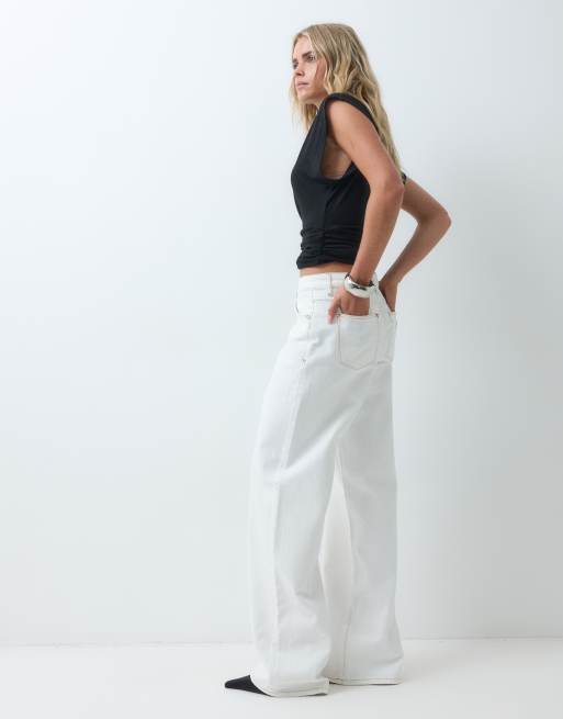 Abrand Jeans petite 99 mid rise baggy jeans in off white, 2 of 5