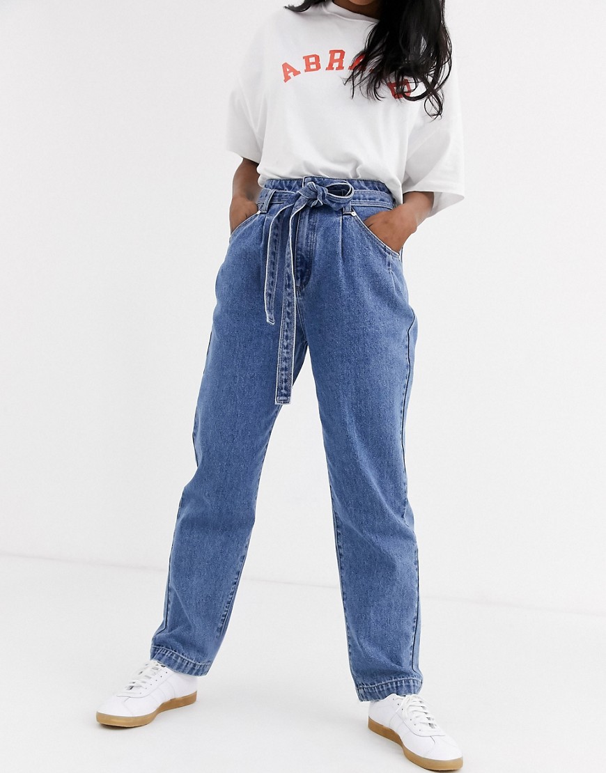 Abrand - Miami - Jeans met smaltoelopende pijpen en riem-Blauw