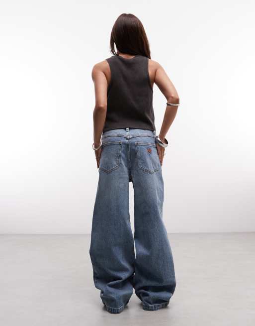 Abrand Petite 94 Selena high waist wide leg jean in blue, 3 of 5
