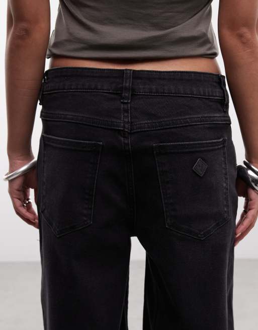 Abrand Petite 95 Brie wide leg jean in black, 5 of 5