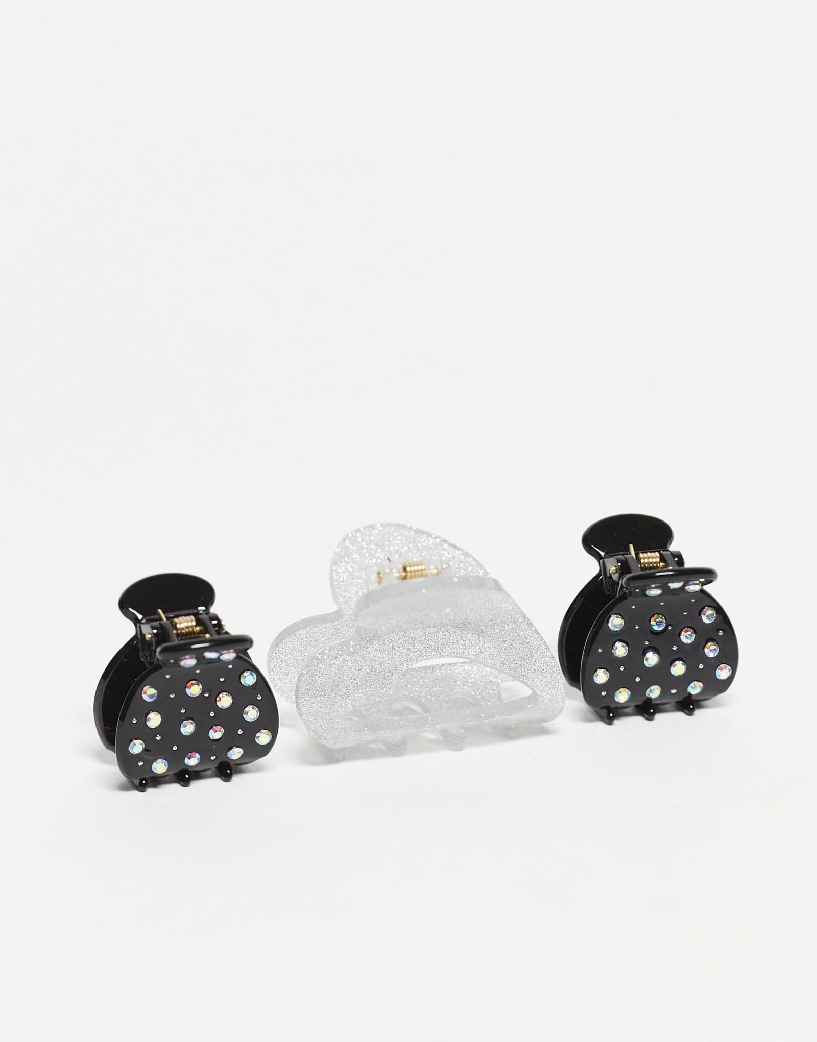 Дополните аксессуарами заколку для волос с блестящим сердечком из 3 упаковок в нескольких цветах