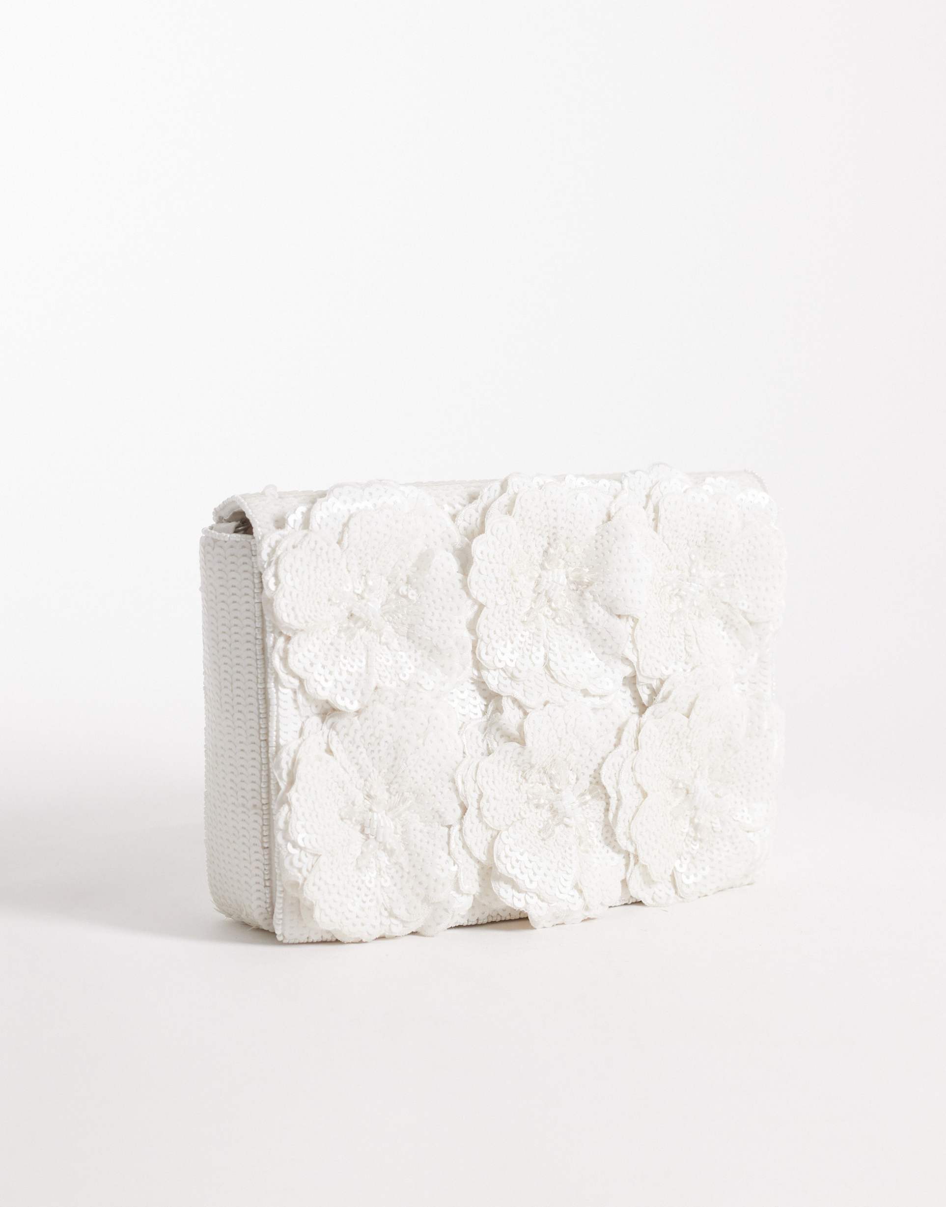 accessorize 3d flower foldover clutch purse in white