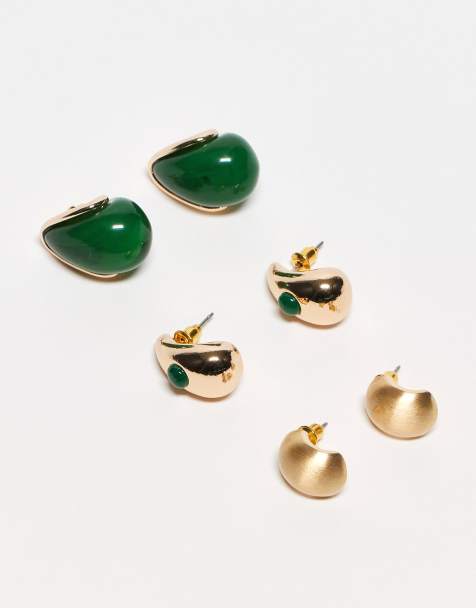 Accessorize – 3er-Pack Ohrringe in Goldoptik mit Kunstharzstein in gebogenem Design - view 1