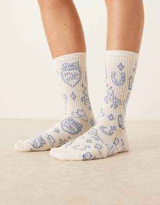 Accessorize All Over Printed Western Socks In Neutral