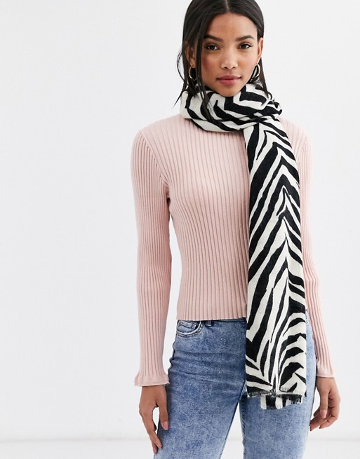 Accessorize Attie blanket scarf in zebra print