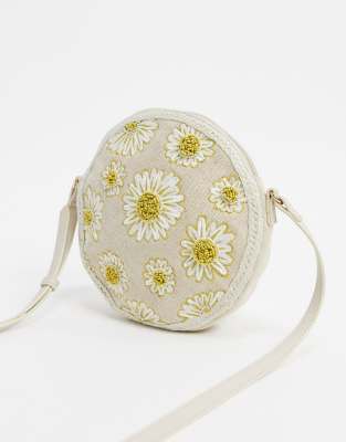 accessorize beaded bag