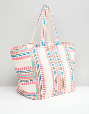 accessorize beach bag sale